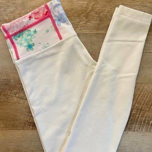 Lululemon white leggings size 4